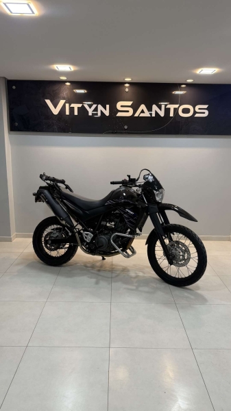 Xt 660 ou R$ 30.000